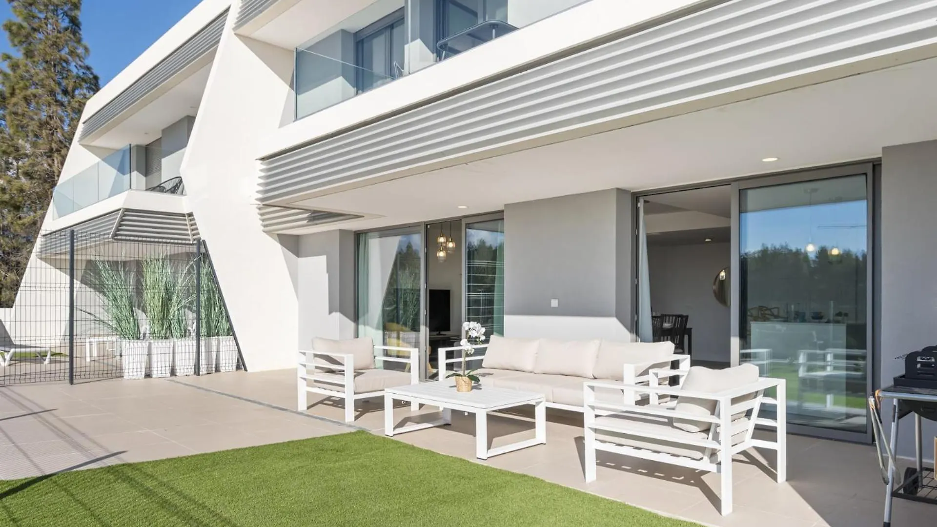 Vivi Homes - Elies House Pool, Gym, Spa & Sea View El Faro