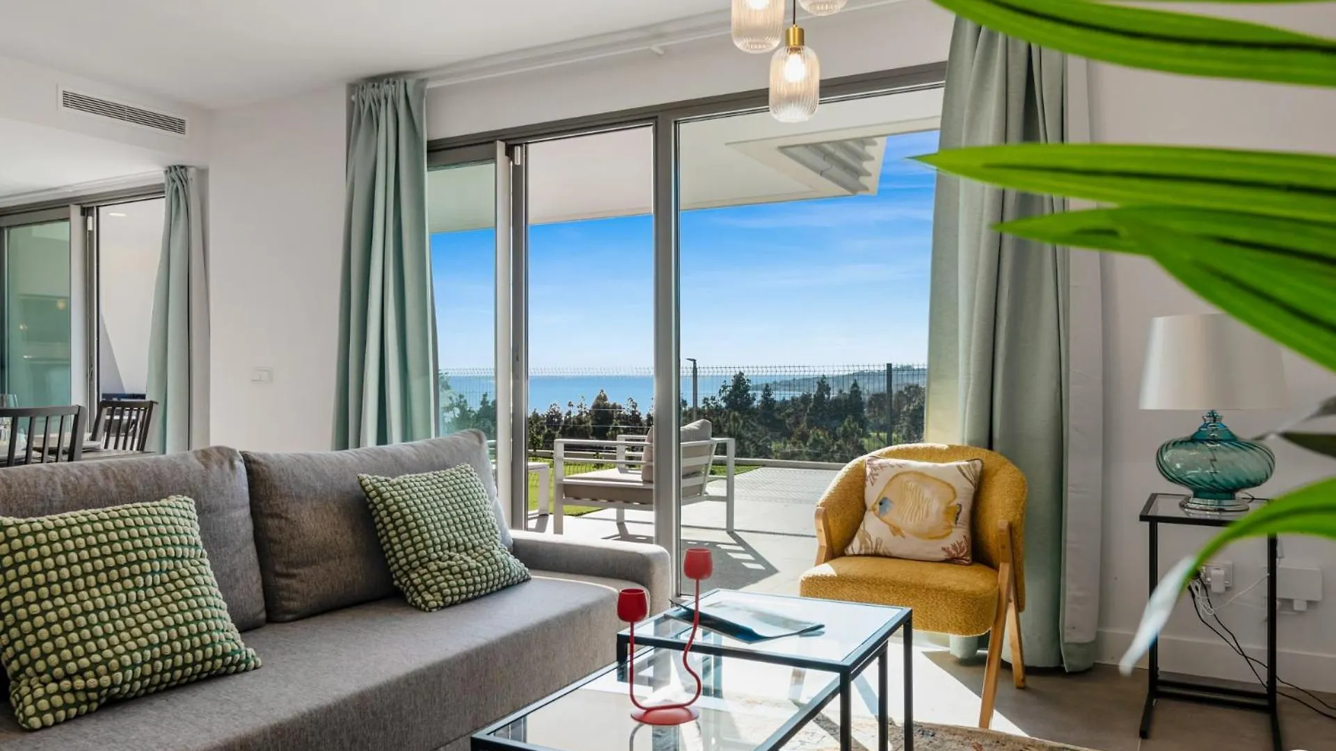 Vivi Homes - Elies House Pool, Gym, Spa & Sea View El Faro